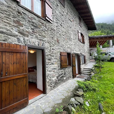 Апартаменты Derby La Salle Aosta Villaret